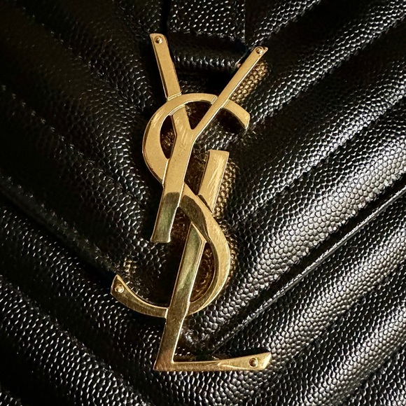 YSL Saint Laurent Large Monogram Envelope Matelasse - Picture 10 of 15